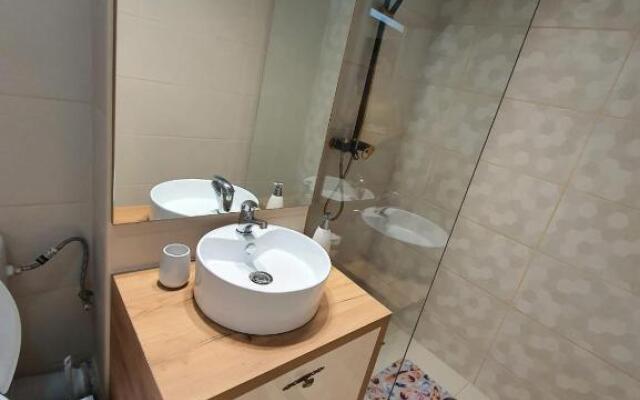 Listone' Apartament 13 Mamaia Nord