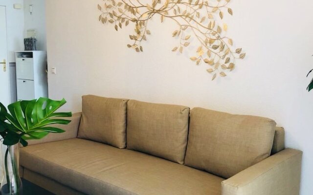 Holidays2Torremolinos La Colina terrace