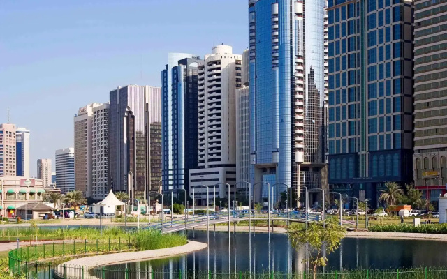 апарт-отель Adagio Abu Dhabi Al Bustan