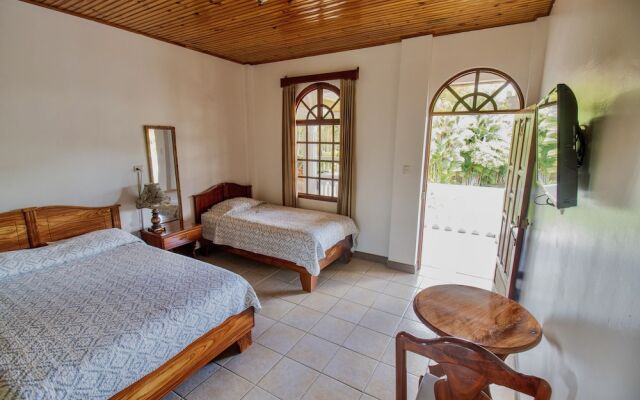 Hotel Los Higuerones