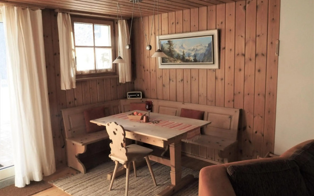 Chesa Sper l'Ovel Brail