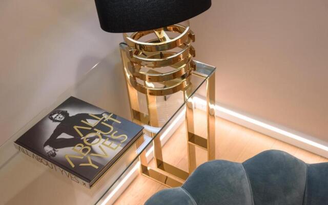 Lumiere Luxury Rooms
