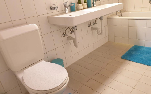 Bahnhof West Apartments