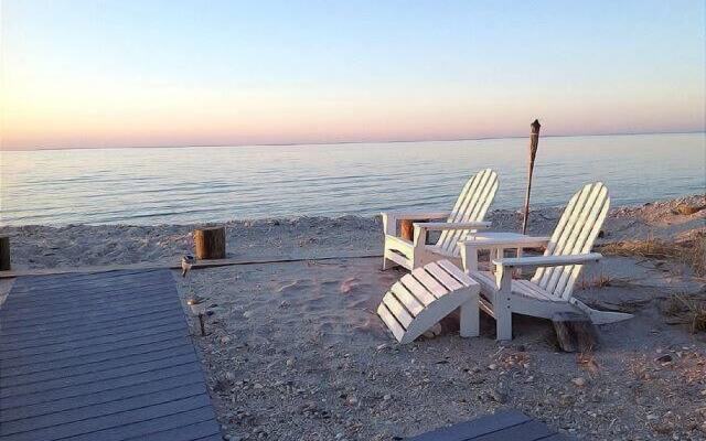 Beautiful Waterfront Colonial