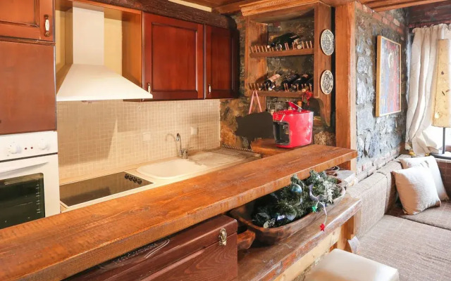 Traditional Holiday Home in Pella With Jacuzzi