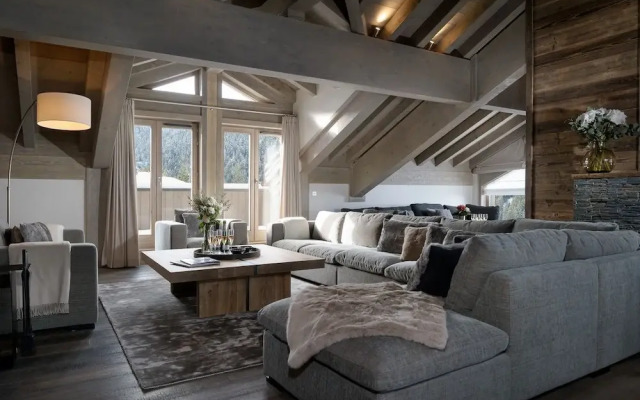 Mammoth Lodge Penthouse T7 Cabin D15