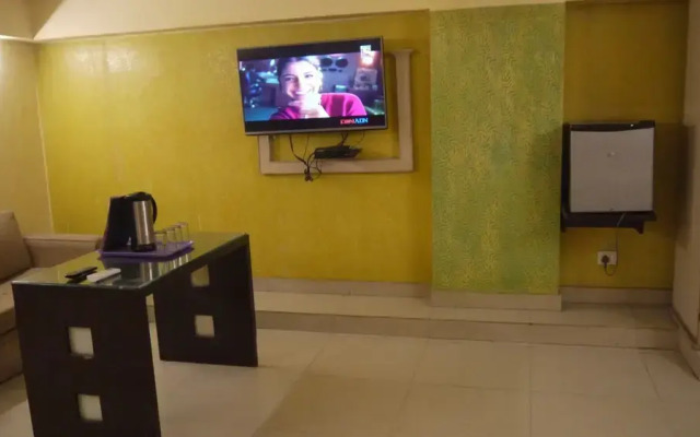 Hotel Trio Rooms