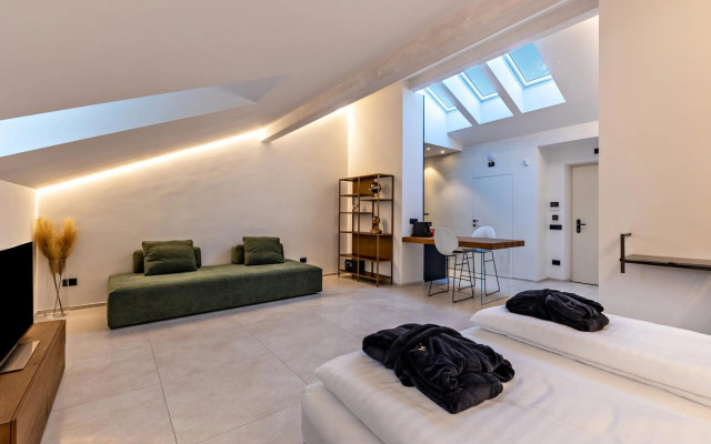 App 7 Palazzo Cavour