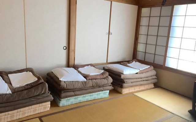 Hakodateyama Guest House - Hostel