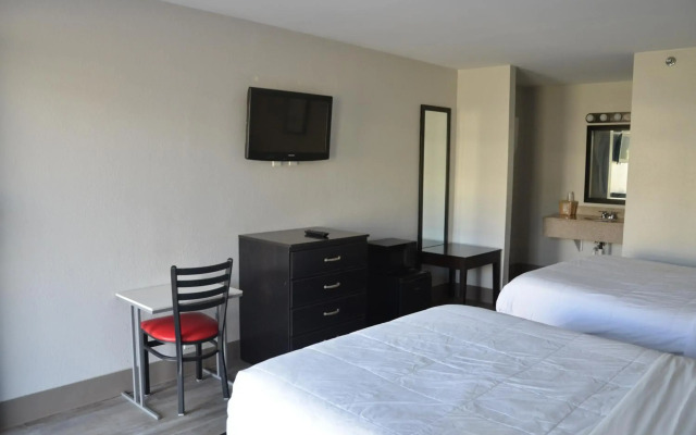 OYO Hotel Covington GA