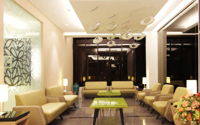 Royal City Hotel
