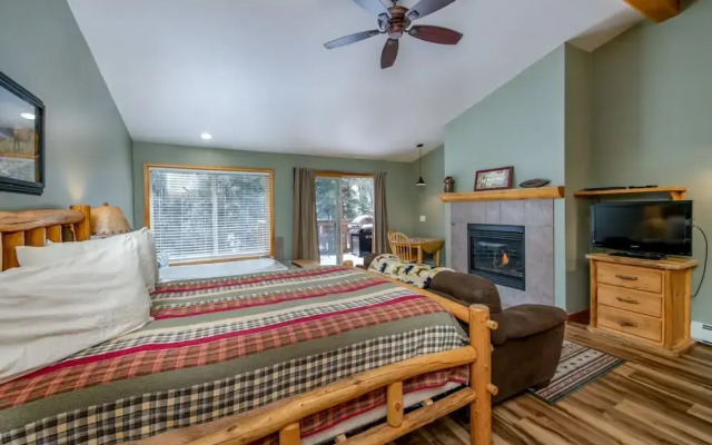 Stonebrook Resort - Adults Only