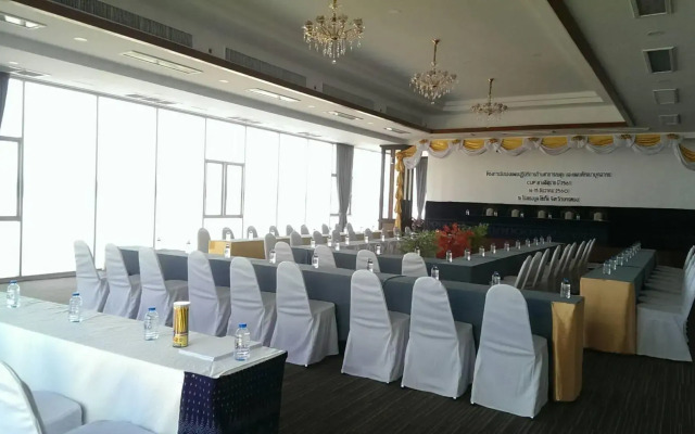 Blu Hotel Nakhon Phanom