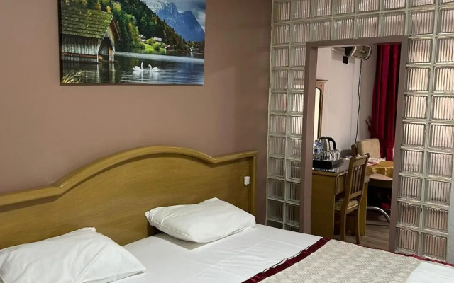 Nil Hotel