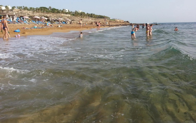 Helios Bay Hotel Apartments