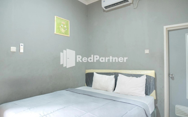 OYO 2669 Crown Residence