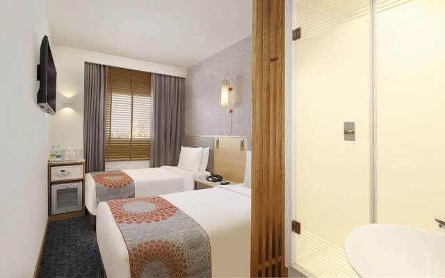 Hotel FORMULE1 Pune Pimpri