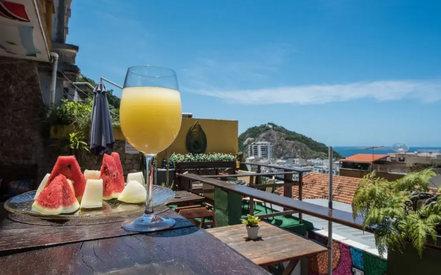 Babilonia Rio Hostel