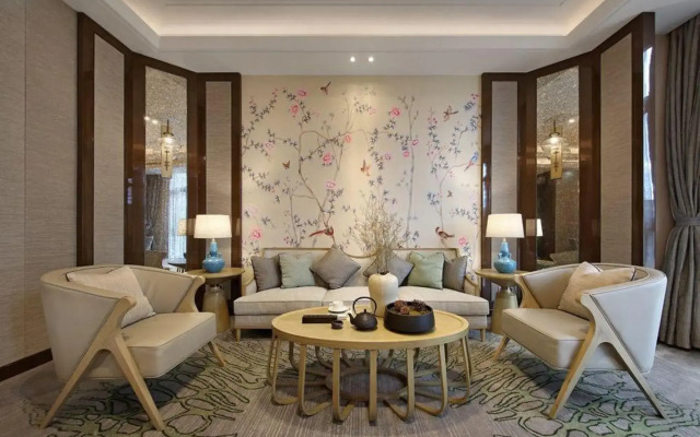Oriental Hotel