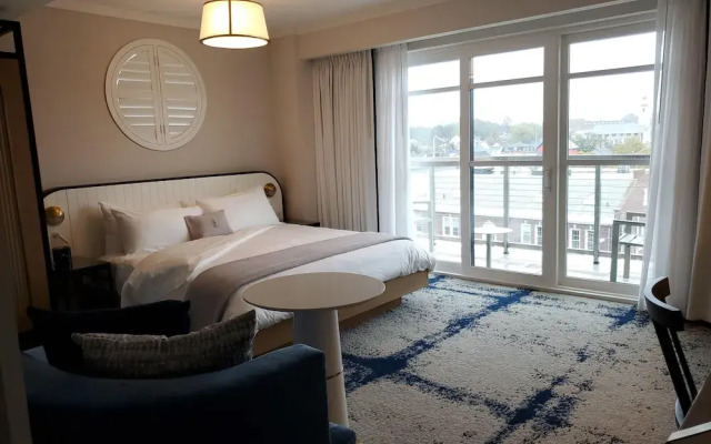 The Brenton Hotel