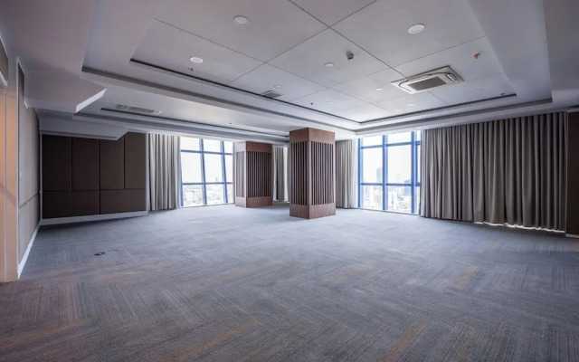 38th Park Avenue. IT Park - City View