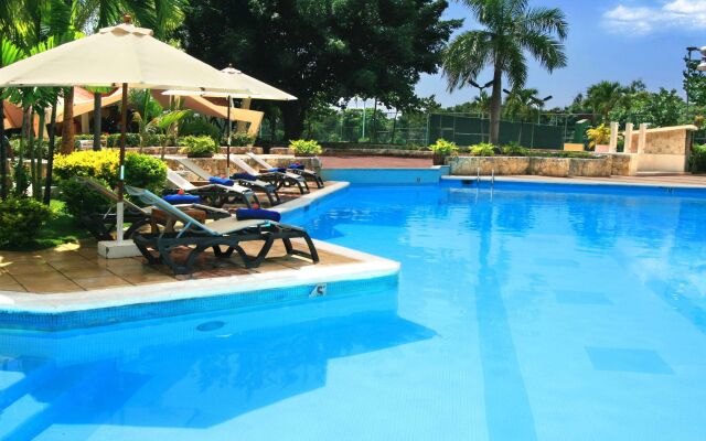 Dominican Fiesta Hotel