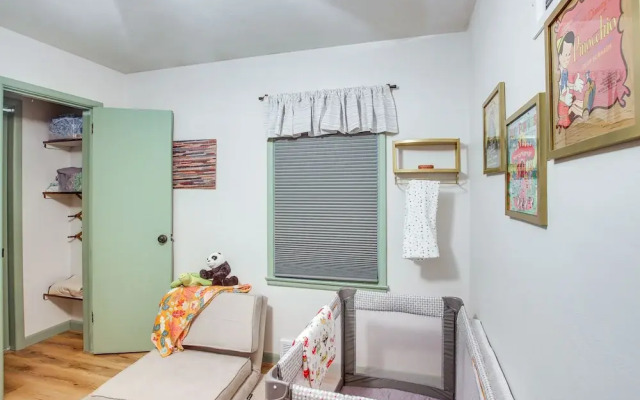 Pet-friendly Hiawatha Retreat w/ Private Yard!