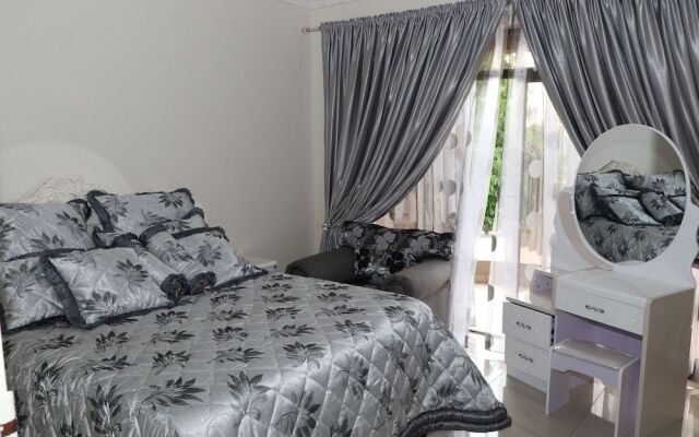 Shailoh Folyjon 2Bedroomed Wing