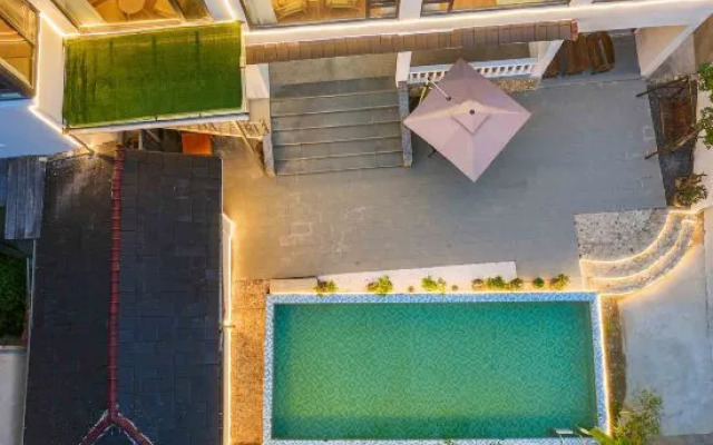 Warriors' Home Meisu (Zhebei Grand Canyon Drifting Store)