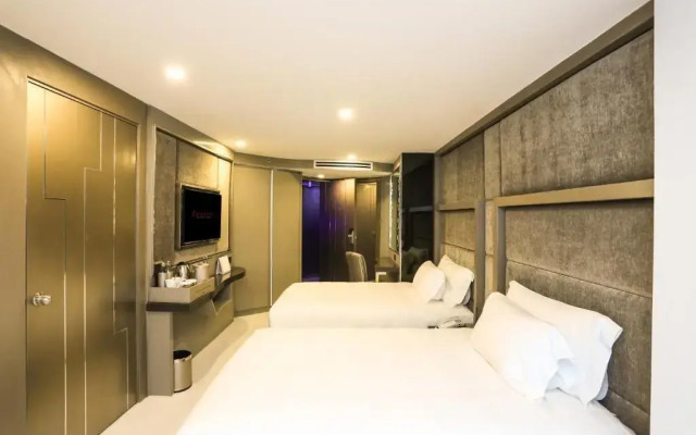 Azure Hotel Pattaya