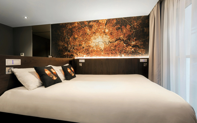 Heeton Concept Hotel - Luma Hammersmith - Image 2