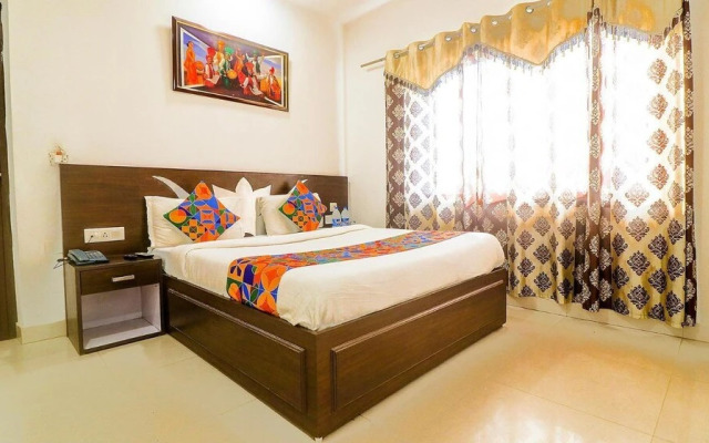 Hotel Star Metro Inn By GRB