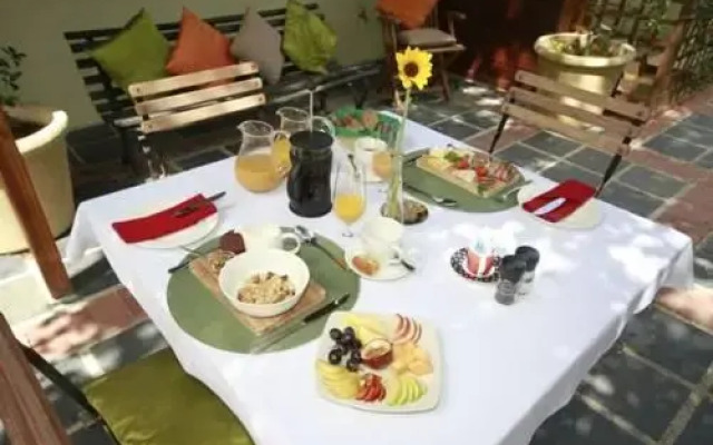 Oude Leeskamer Guest House