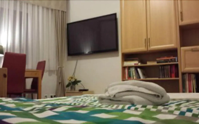 Privatunterkunft AARON