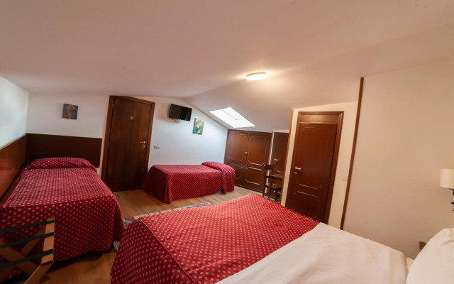 Hotel Pax