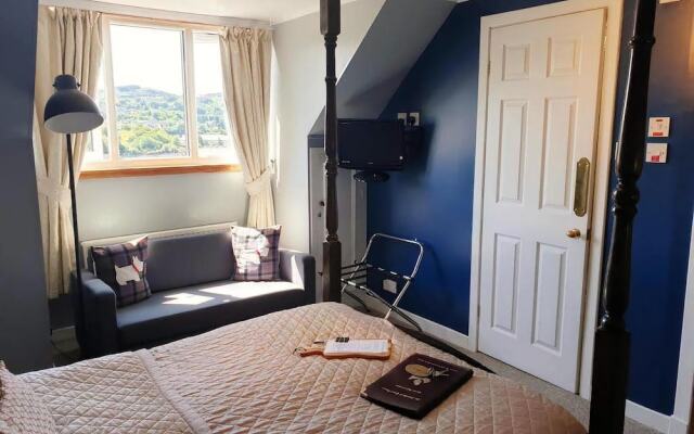 Briarbank Guest House