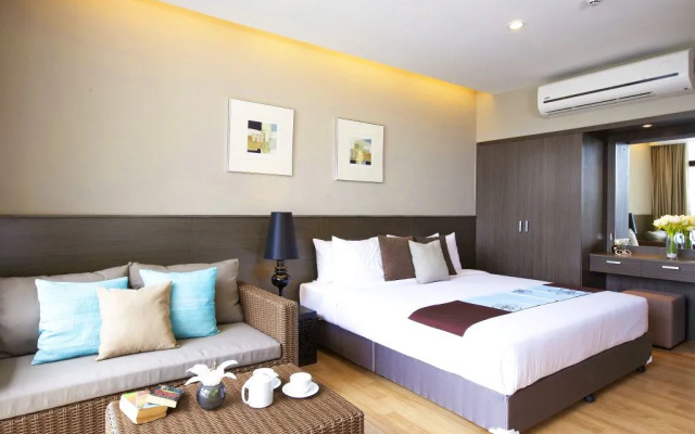Altera Hotel and Residence