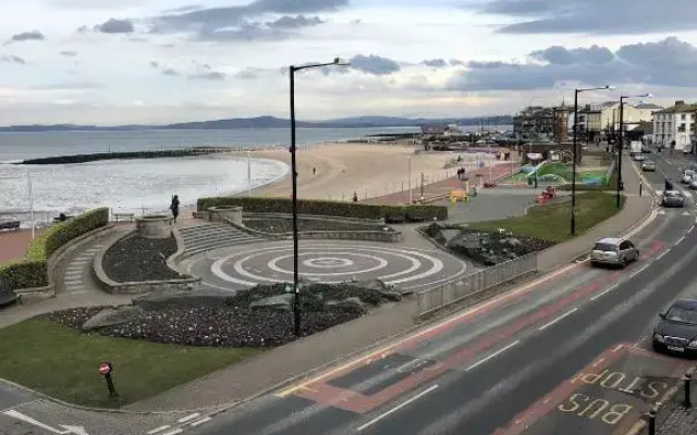 Morecambe sea view apartment 203