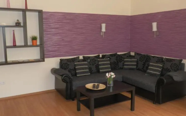 Harmonie - near to the Basilica