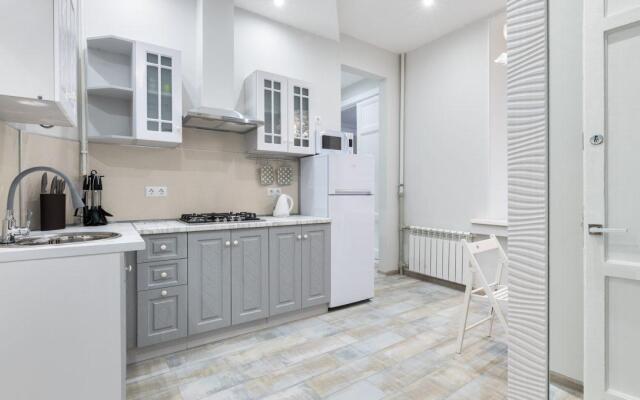 СуткиСпб на улице Моховая 28