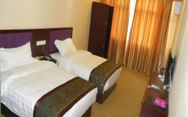 Midi Hotel