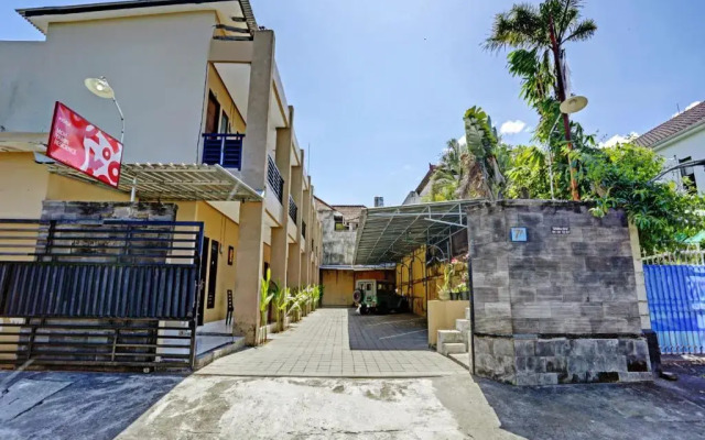 OYO 90456 Moh Yamin Residence