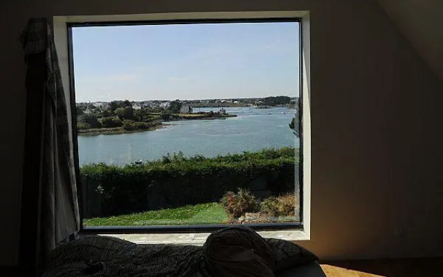 Villa bioclimatique de bord de mer