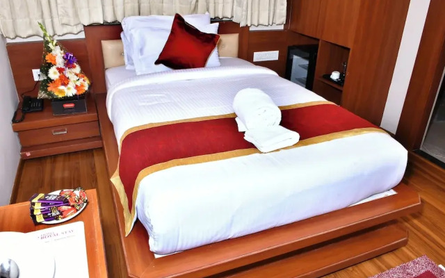 Royal Stay