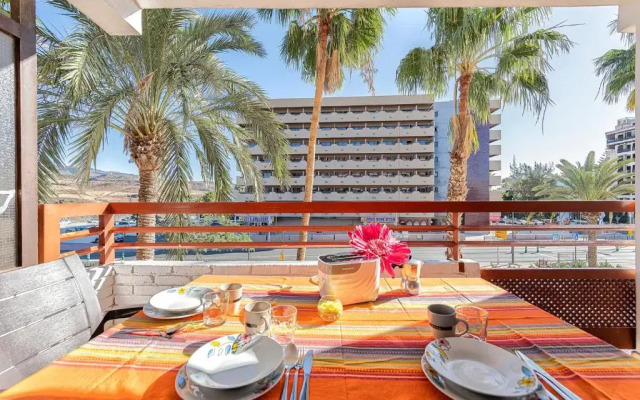 Apartamento a pie del mar