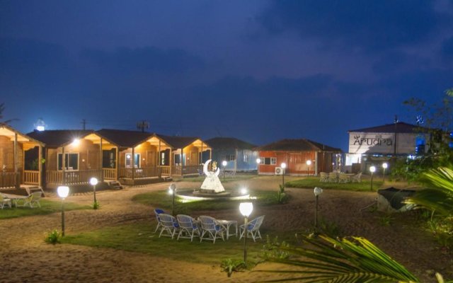 Ciscos Beach Shack and Cottages