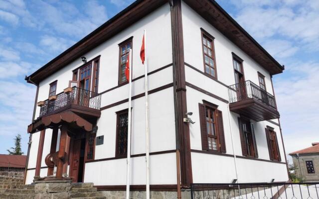 Zeyti̇nli̇k Konaği