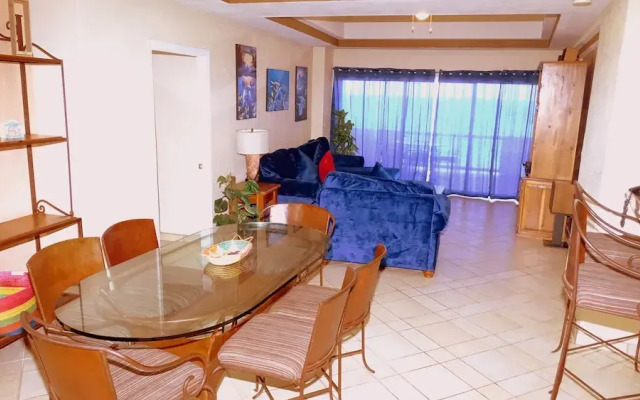 Baja 505 - 2 Br Condo