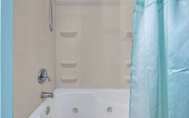 Osceola Mill Dining & Lodging