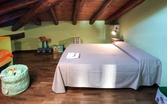 Ethnic Chic Apartment